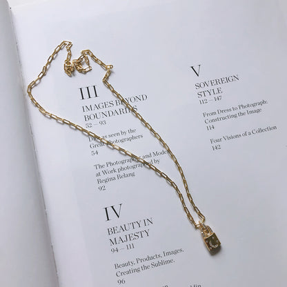 Stylish Women Necklace