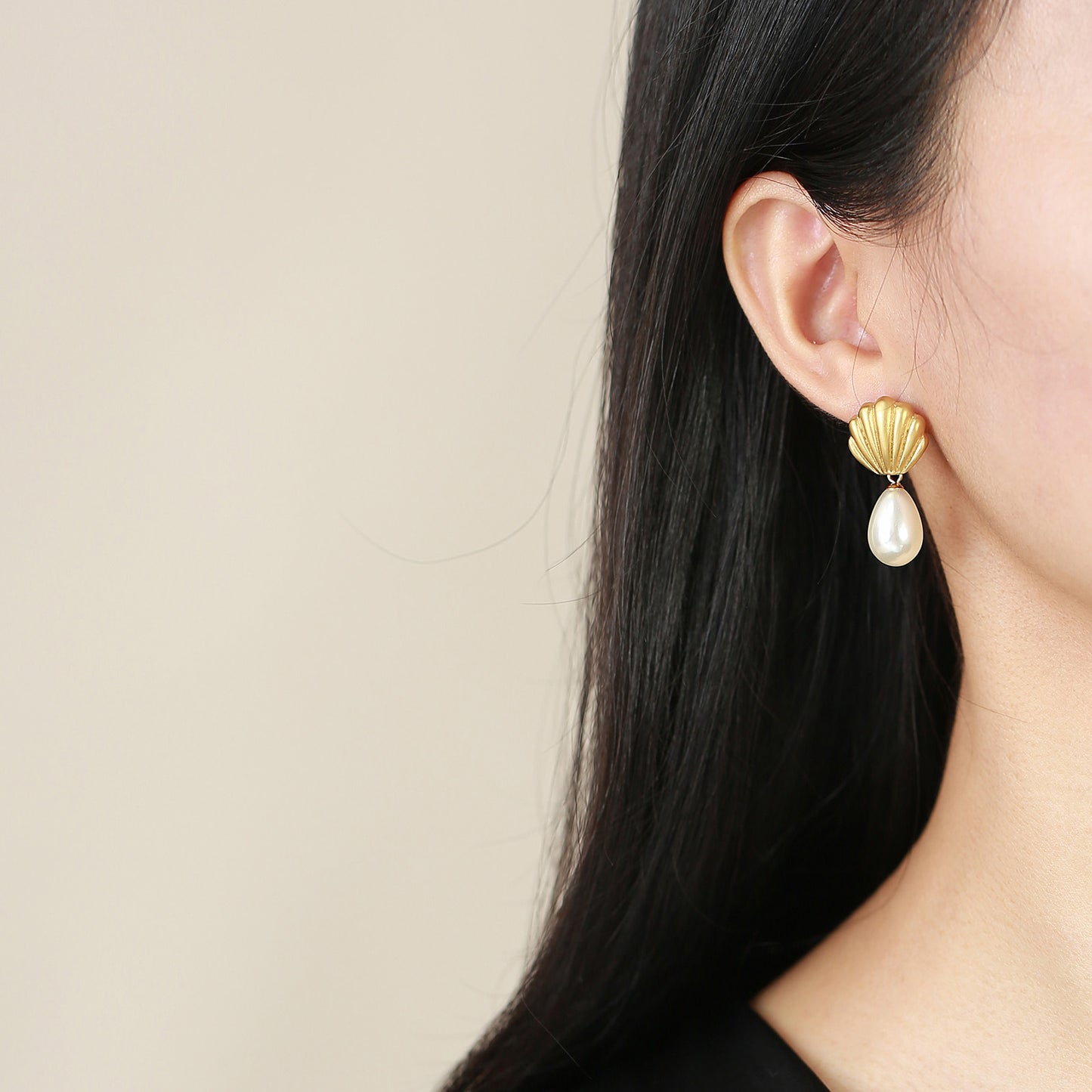 18K Gold Earrings